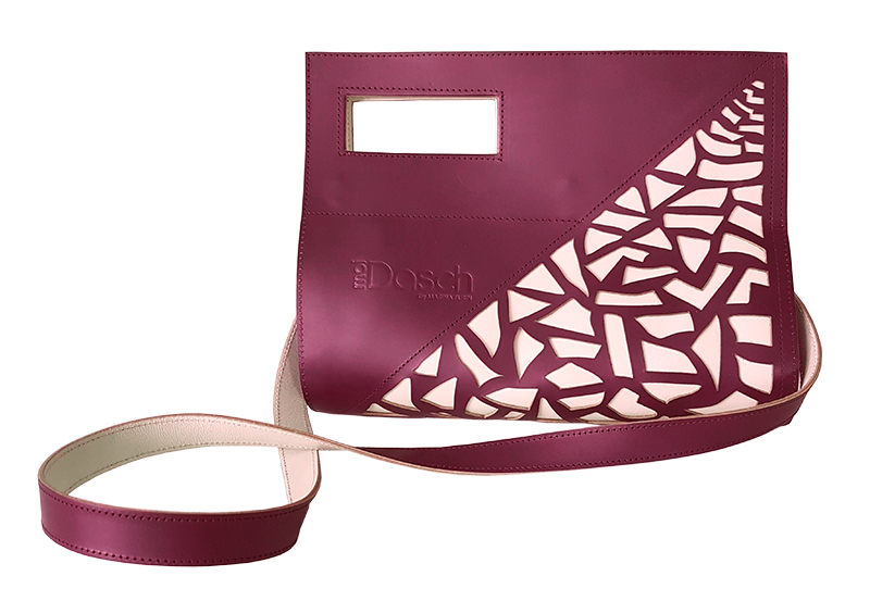 Marina Furin Berlin Künstlerin Designerin Lederskulpturen Taschen Accessoires Kunst Bags Jewelry Art Leathersculpture Purismums Cut Bordo