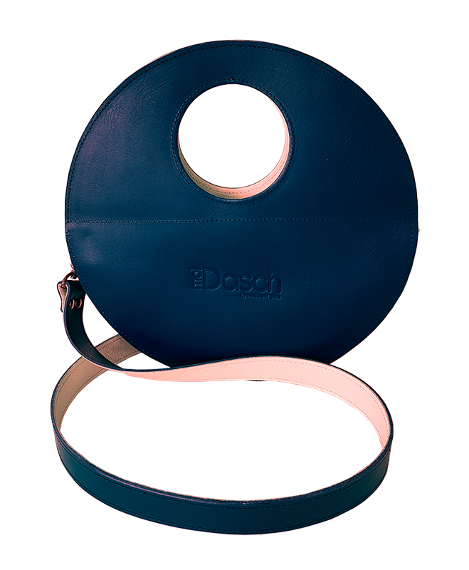 Marina Furin Berlin Künstlerin Designerin Lederskulpturen Taschen Accessoires Kunst Bags Jewelry Art Leathersculpture Cosmo Blau