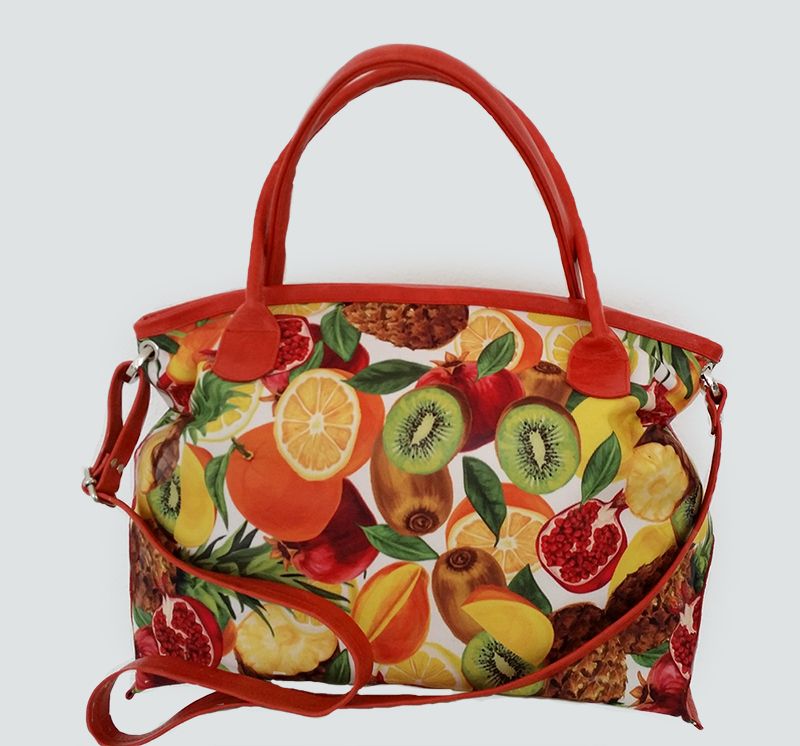 Marina Furin Berlin Künstlerin Designerin Lederskulpturen Taschen Accessoires Kunst Bags Jewelry Art Leathersculpture Summer