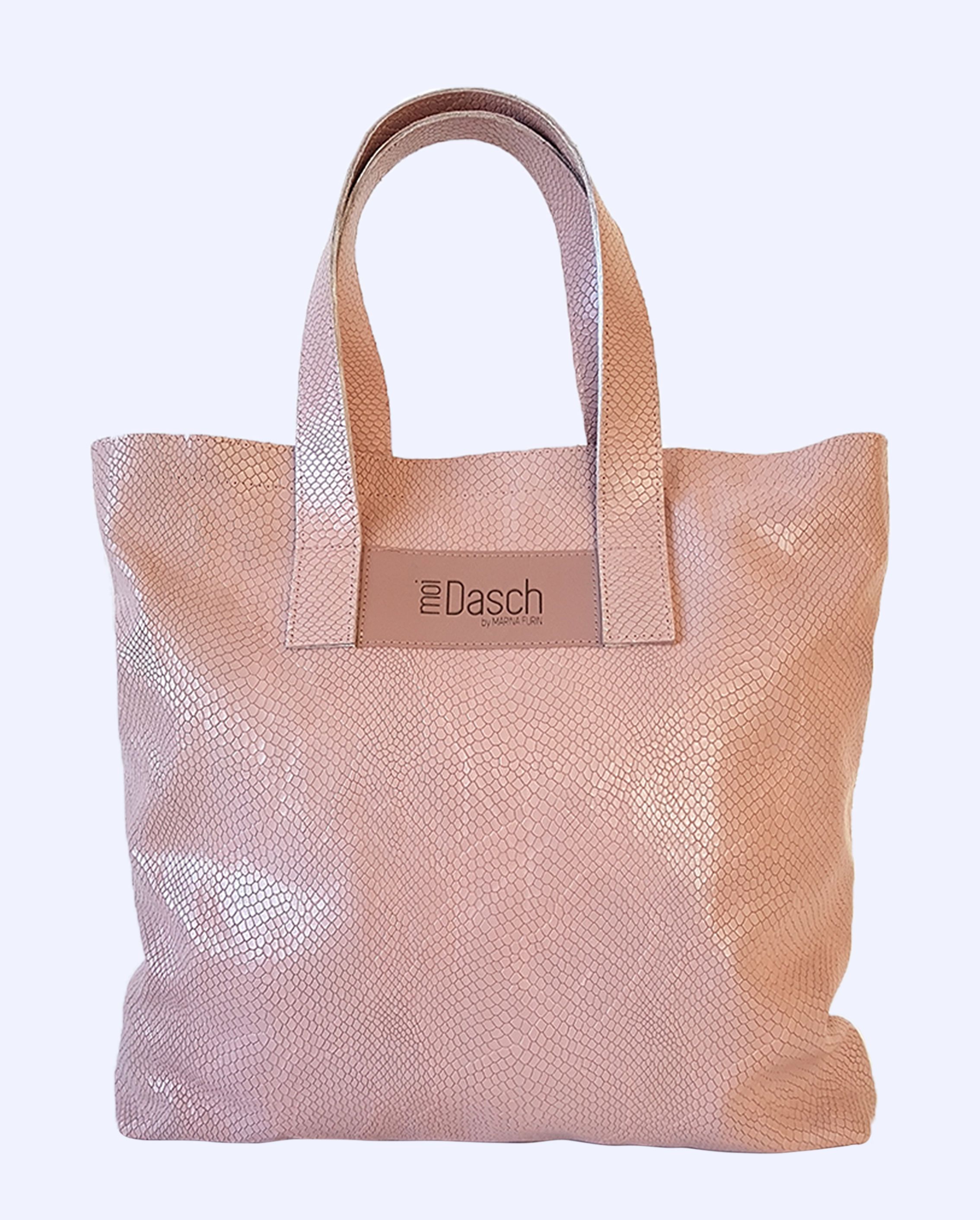 Marina Furin Berlin Künstlerin Designerin Lederskulpturen Taschen Accessoires Kunst Bags Jewelry Art Leathersculpture Shopper Rose